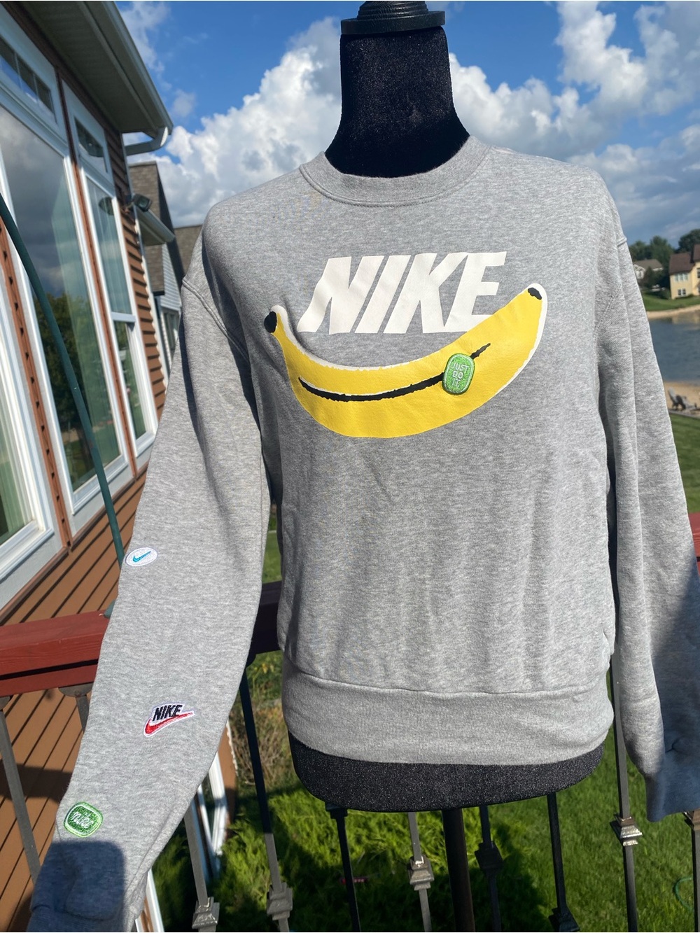 Nike Sportswear Banana Swoosh Crewneck Sweatshirt Gray Yellow CK4435 Size M